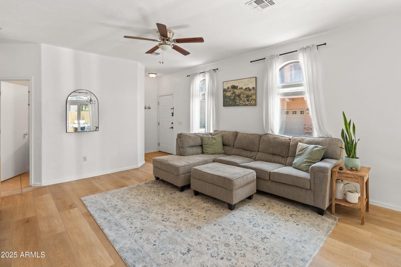 2150 Bell Rd #1088, Phoenix, AZ 85022