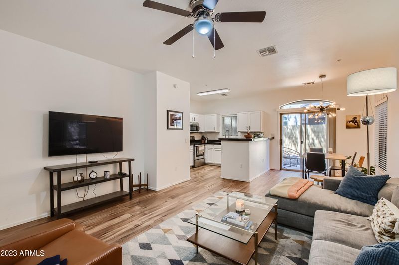 2150 E Bell Rd #1040, Phoenix, AZ 85022