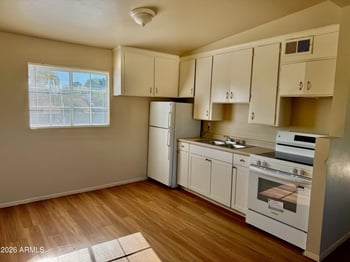 2150 Missouri Ave #213, Phoenix, AZ 85015
