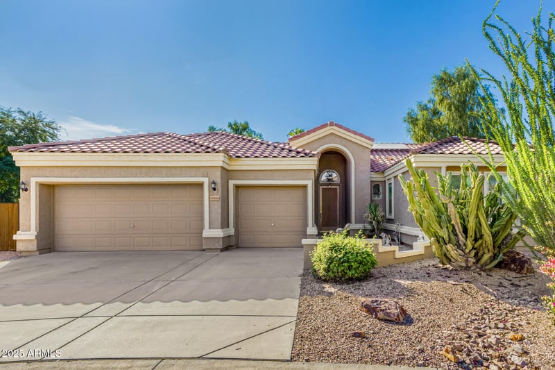 21506 73rd Ave, Glendale, AZ 85308