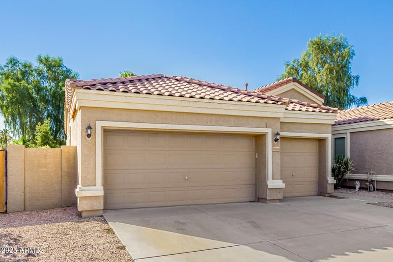 21506 73rd Ave, Glendale, AZ 85308