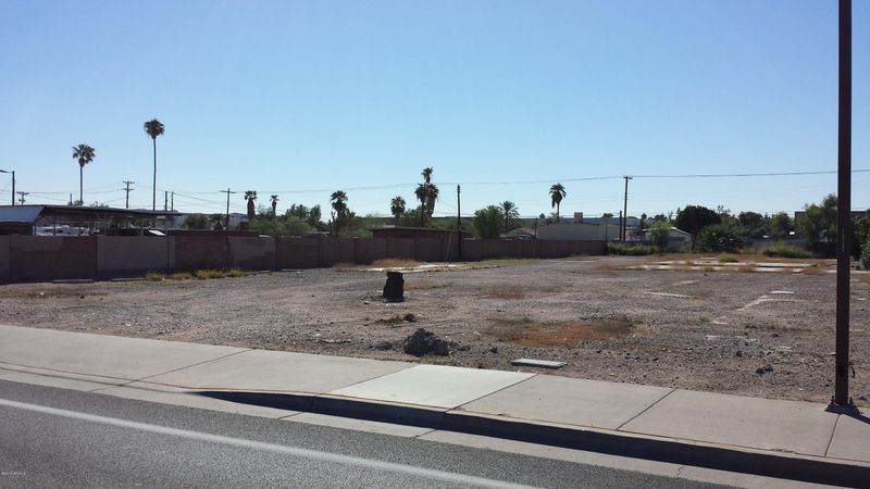 2151 E Apache Blvd #6, Tempe, AZ 85281