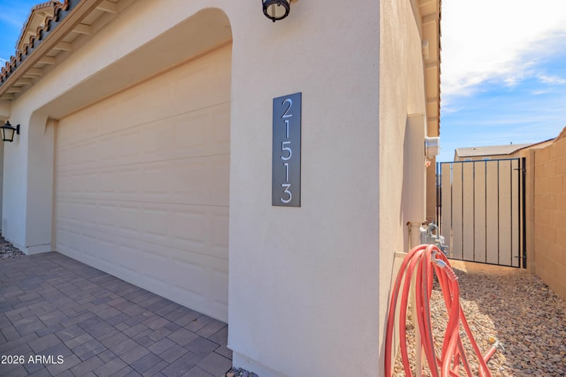 21513 Sparrow Dr, Queen Creek, AZ 85142