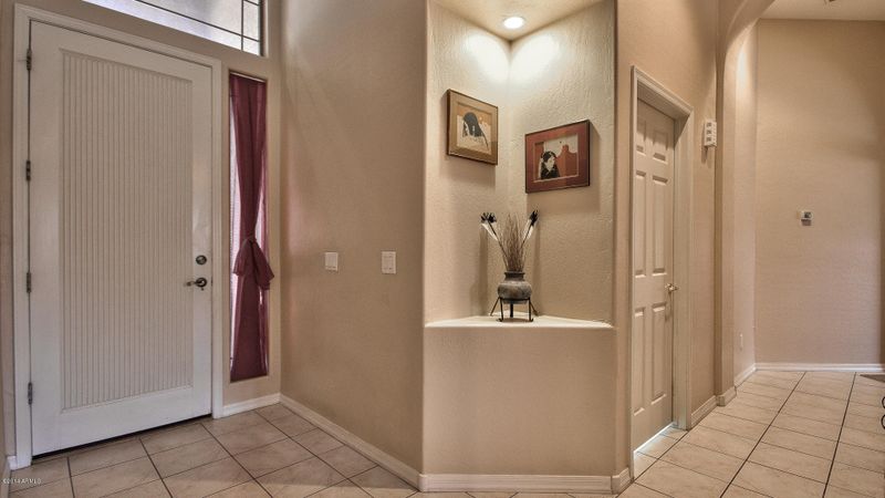 21516 N 70th Dr, Glendale, AZ 85308