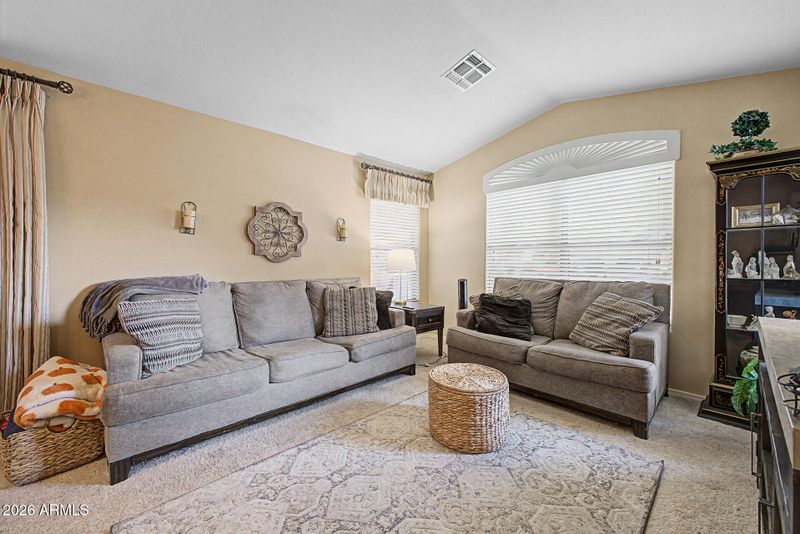 2152 E Kempton Rd, Chandler, AZ 85225