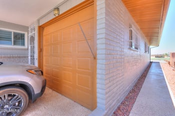 2152 Middlecoff Dr, Mesa, AZ 85215