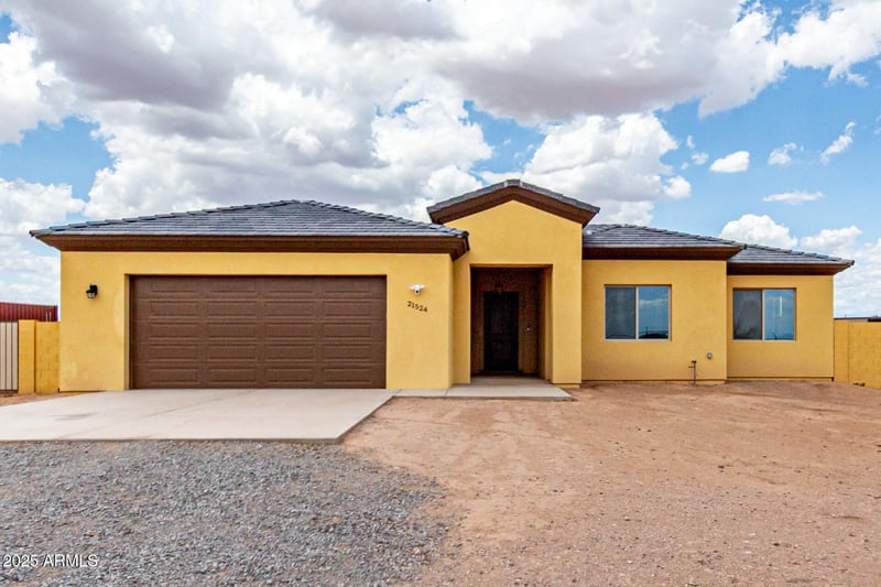 21524 Chaparosa Way, Wittmann, AZ 85361