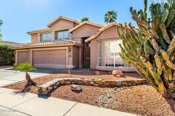 21524 66th Ln, Glendale, AZ 85308