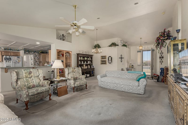 2153 Cherrywood Cir, Mesa, AZ 85209