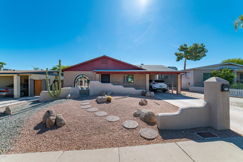 2153 E Betty Elyse Ln, Phoenix, AZ 85022