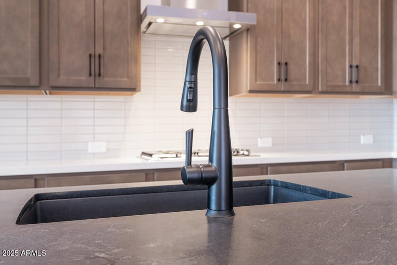 2153 Mill Rd, San Tan Valley, AZ 85140