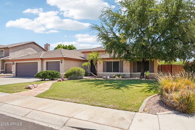 21537 85th Dr, Peoria, AZ 85382
