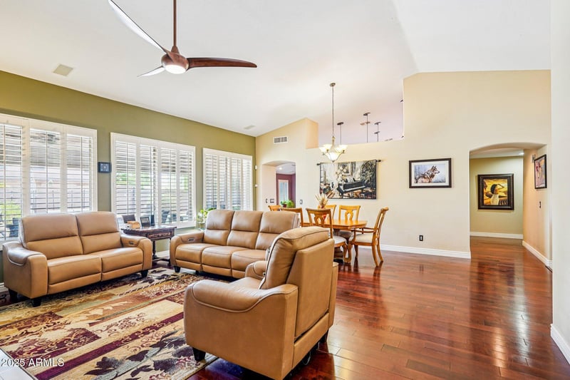 21537 85th Dr, Peoria, AZ 85382