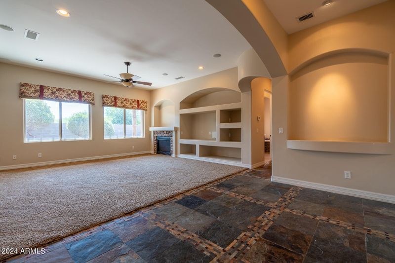 21539 S 215th Pl, Queen Creek, AZ 85142