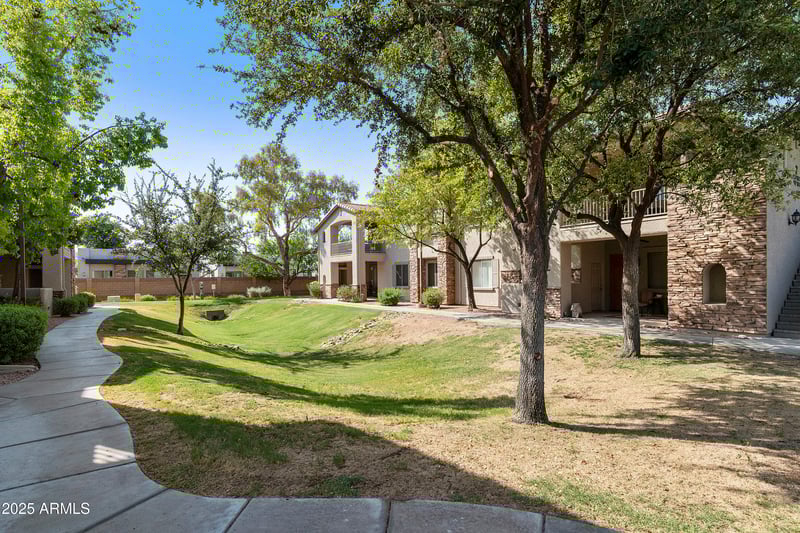 2155 Grace Blvd #202, Chandler, AZ 85225