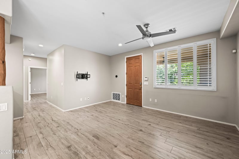 2155 Grace Blvd #213, Chandler, AZ 85225