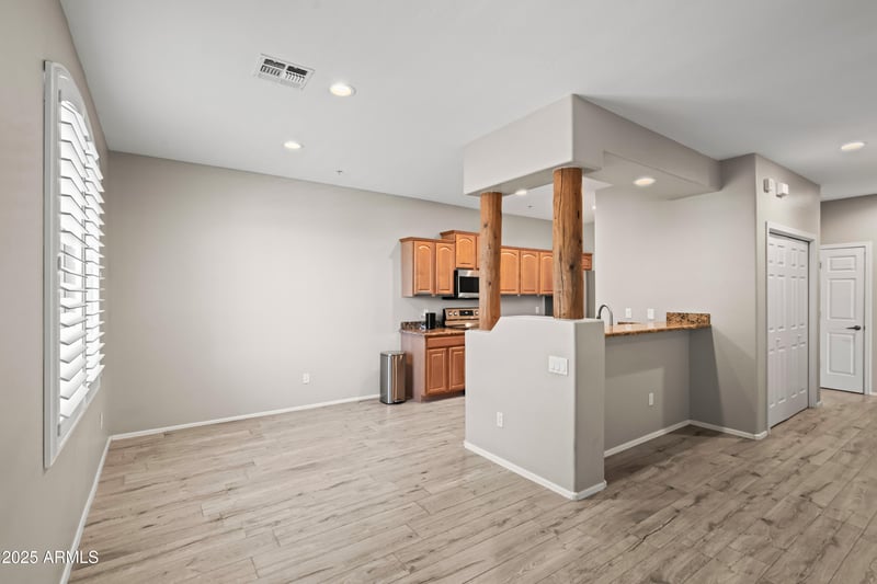 2155 Grace Blvd #213, Chandler, AZ 85225
