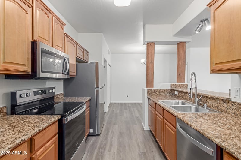 2155 Grace Blvd #214, Chandler, AZ 85225