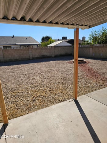 2155 Wickieup Ln, Phoenix, AZ 85027