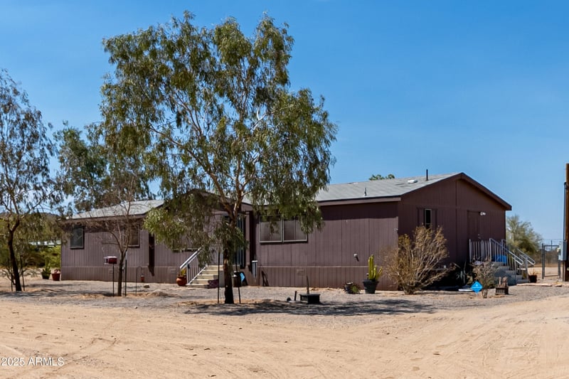 2156 Bonnie Ln, San Tan Valley, AZ 85144