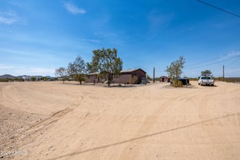 2156 Bonnie Ln, San Tan Valley, AZ 85144