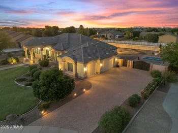 21562 Mewes Rd, Queen Creek, AZ 85142