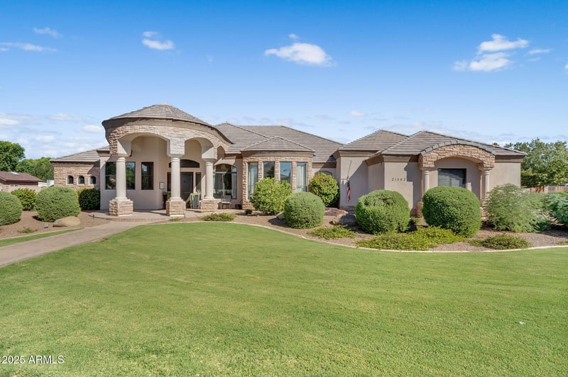 21562 Mewes Rd, Queen Creek, AZ 85142