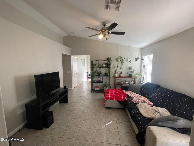 2157 E Crest Ln, Phoenix, AZ 85024
