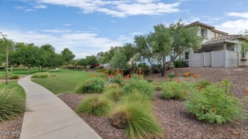 2157 W Scully Dr, Phoenix, AZ 85023