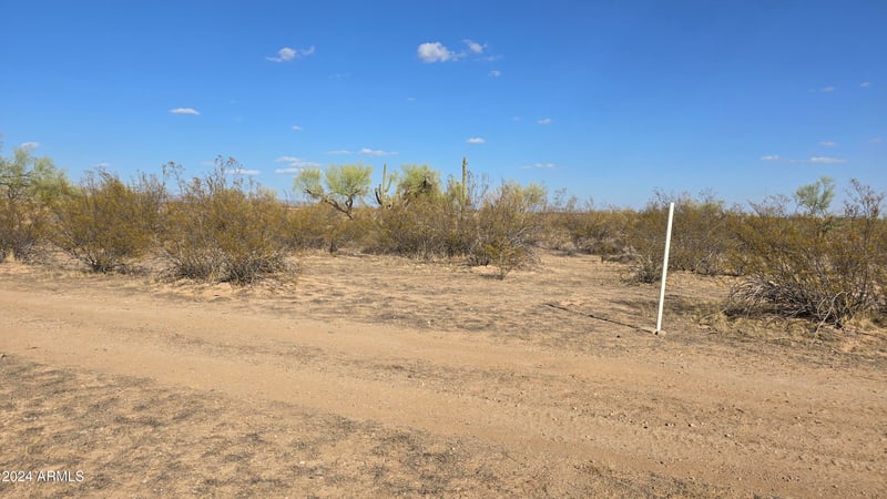 215SS W Lone Mountain Ave #-, Wittmann, AZ 85361