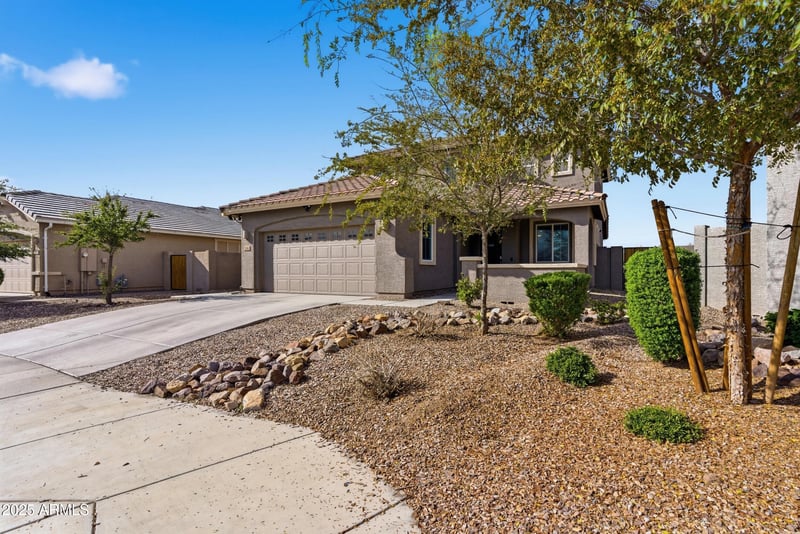 216 202nd Ln, Buckeye, AZ 85326