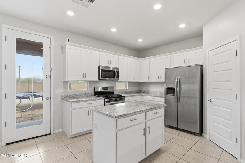 216 202nd Ln, Buckeye, AZ 85326