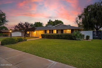 216 Glenn Dr, Phoenix, AZ 85020