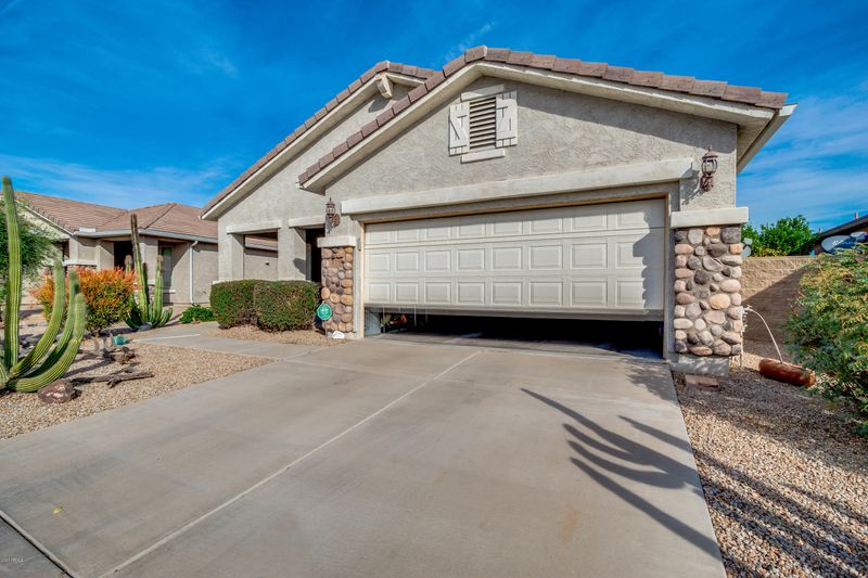 216 W Pullen Pl, San Tan Valley, AZ 85143