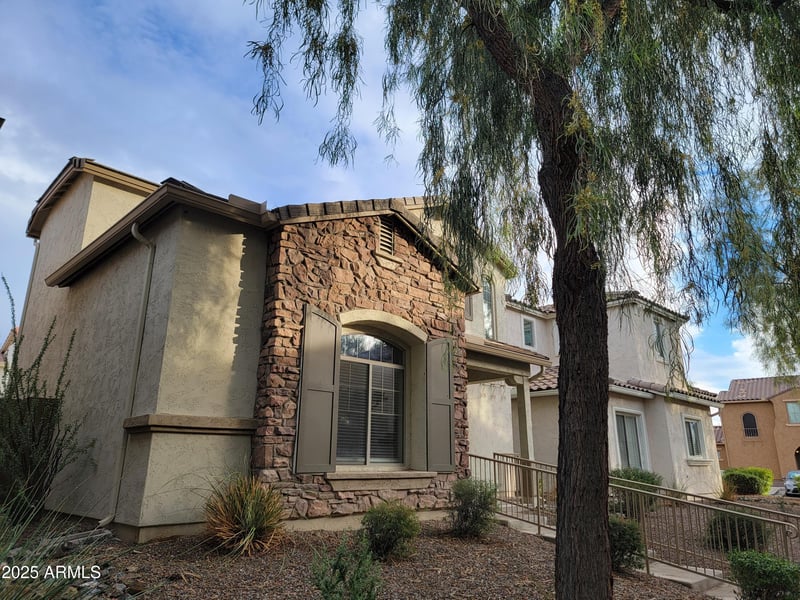 2160 Barwick Dr, Phoenix, AZ 85085