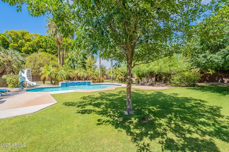 2160 Kenwood St, Mesa, AZ 85213