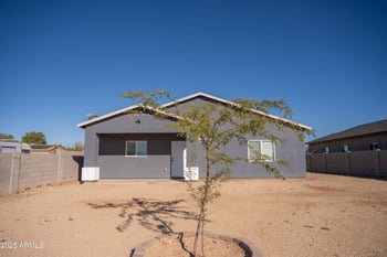 21605 Laura St, Wittmann, AZ 85361