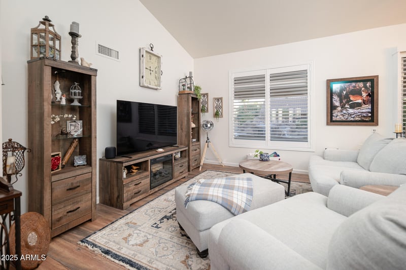 21606 Yellowstone Cir, Sun City West, AZ 85375