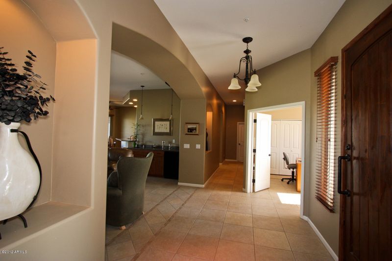 21609 S 156th St, Gilbert, AZ 85298