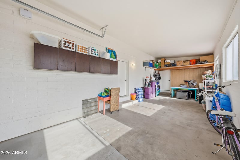 2161 Middlecoff Dr, Mesa, AZ 85215