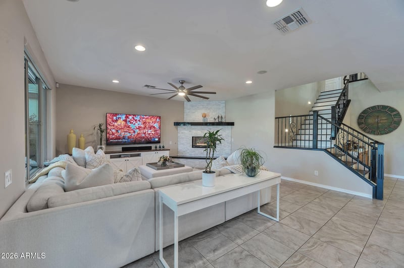 21610 36th St, Phoenix, AZ 85050