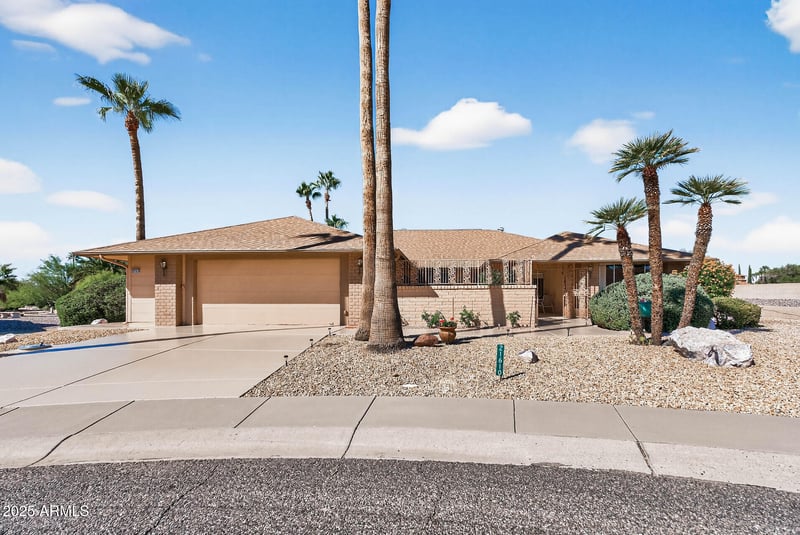 21610 Sunglow Dr, Sun City West, AZ 85375