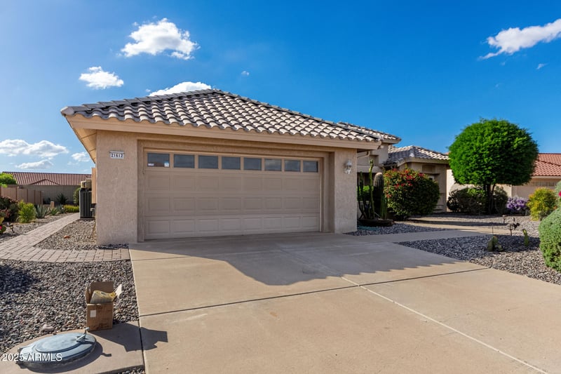 21612 150th Dr, Sun City West, AZ 85375