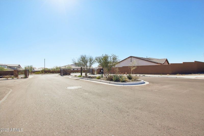 21612 N 60th Ter, Phoenix, AZ 85054