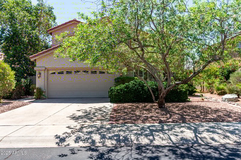 21614 59th Ln, Glendale, AZ 85308