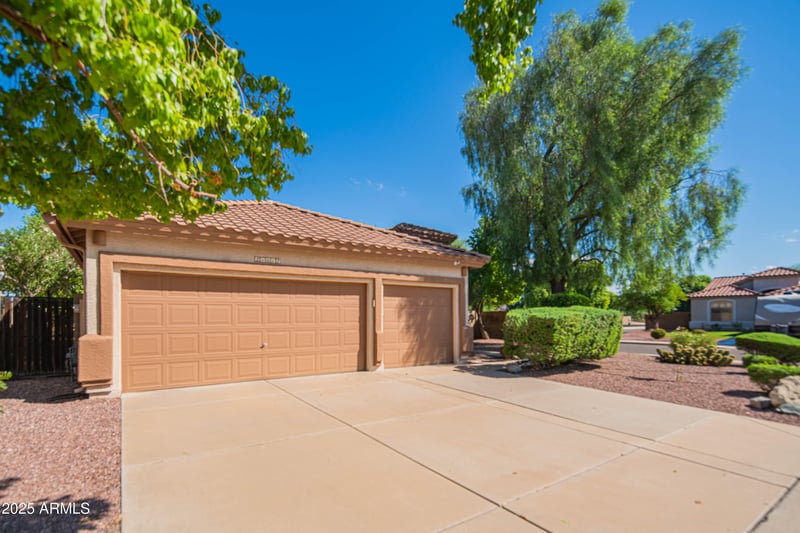 21617 89th Dr, Peoria, AZ 85382
