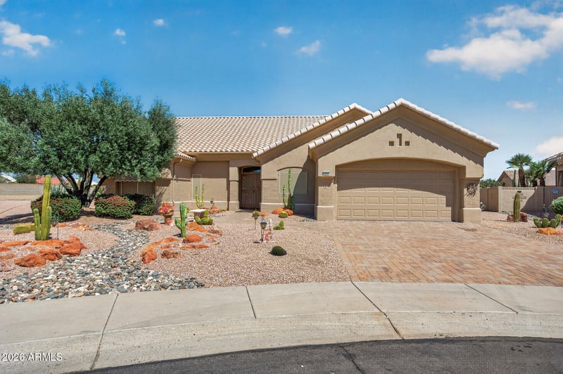 21619 158th Dr, Sun City West, AZ 85375