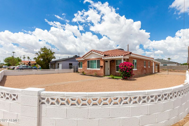 2162 E Violet Dr, Phoenix, AZ 85040