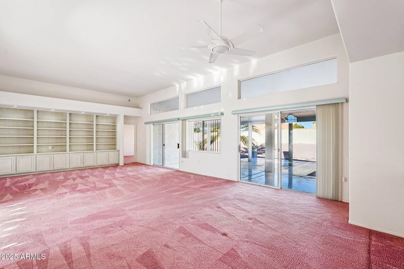 21620 150th Dr, Sun City West, AZ 85375