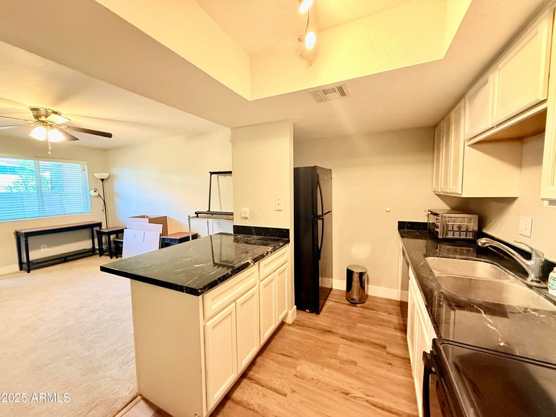 21622 23rd Ave #B102, Phoenix, AZ 85027